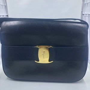 VNTAuthentic Salvatore Ferragamo Navy Shoulder Bag
